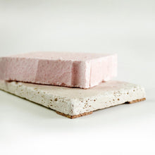 Charger l'image dans la galerie, I want you naked - SOAP & STONE - Gesichtsseife & Seifenablage