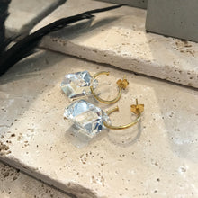 Cargar imagen en el visor de la galería, ACBY - 3D CUBE earrings with open hoops
