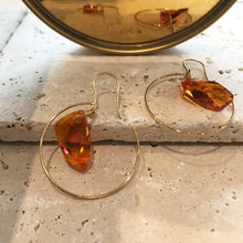 Lade das Bild in den Galerie-Viewer, ACBY - Orange Hoop earrings
