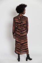Lade das Bild in den Galerie-Viewer, Tanja Christiani - Midi Dress
